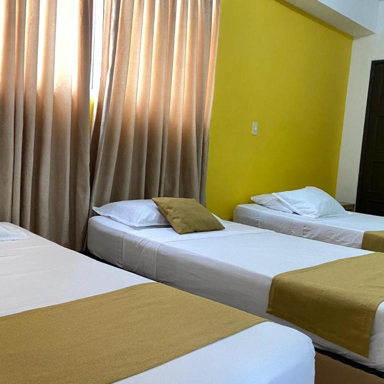 HOTEL CATALUÑA - SOLUCIONES HOTELERAs - Standard Triple Room - 2