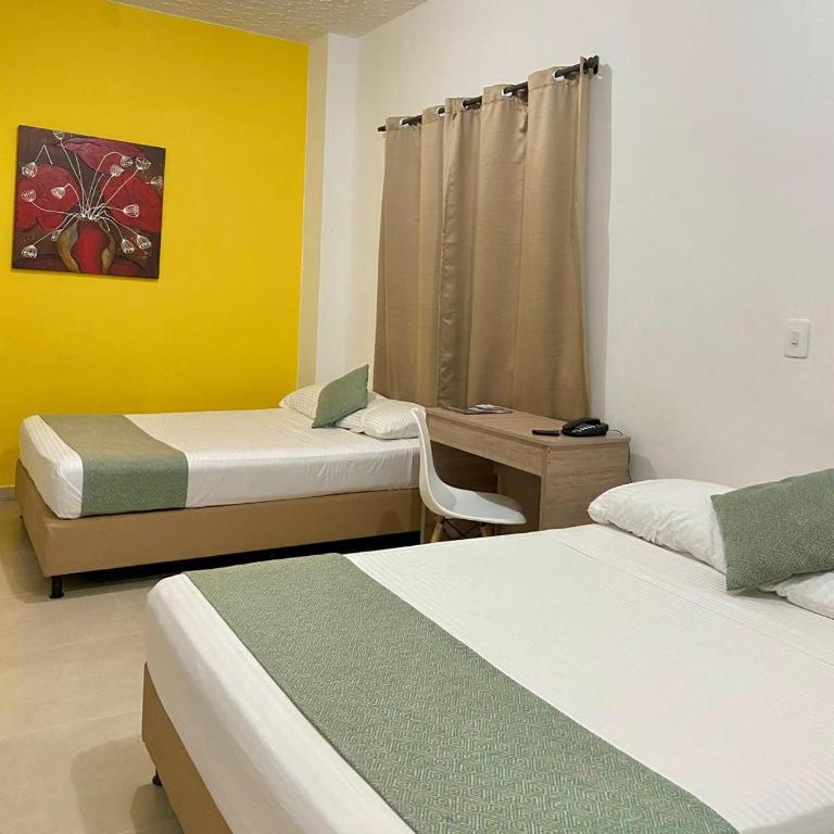 HOTEL CATALUÑA - SOLUCIONES HOTELERAs - Standard Double Room - 4