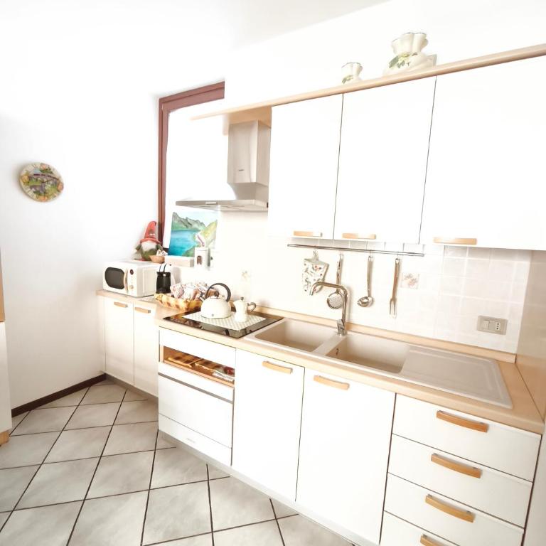 Bernina Express Apartment Il cuore di Lara e Stefy right in front of the train station, with garden and free parking - Apartment mit 1 Schlafzimmer - 14