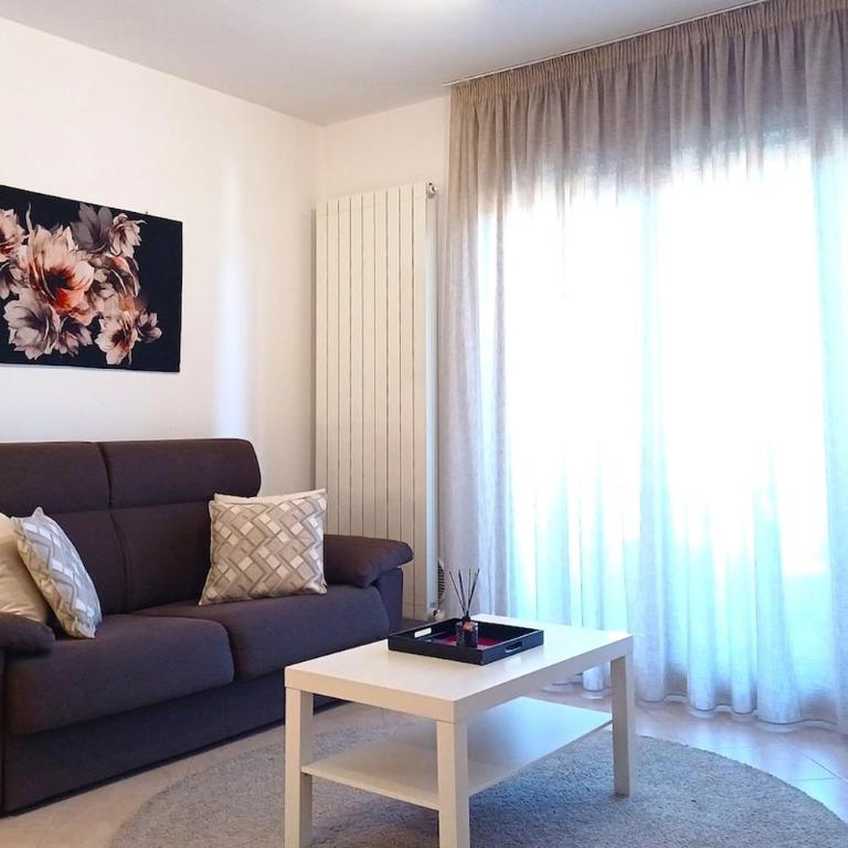 Verona Top Floor Flat & Garage - Apartment - 15