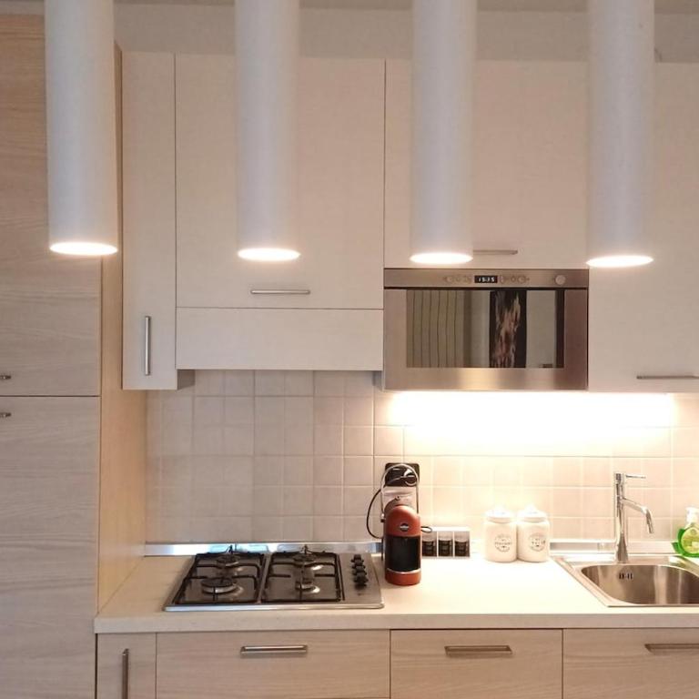 Verona Top Floor Flat & Garage - Apartment - 20
