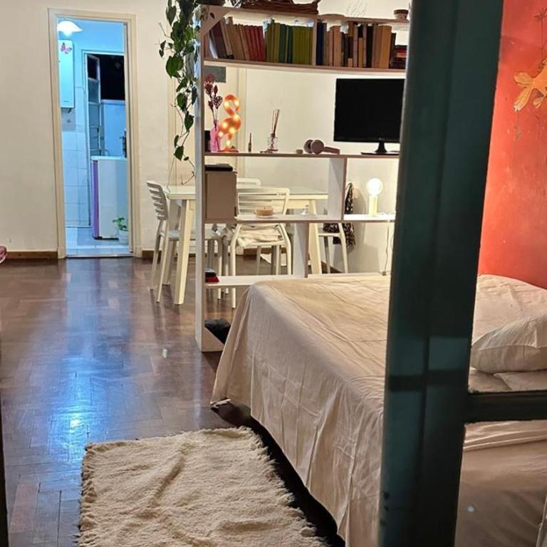Monoambiente de Luz - Room #1584750301 - 15