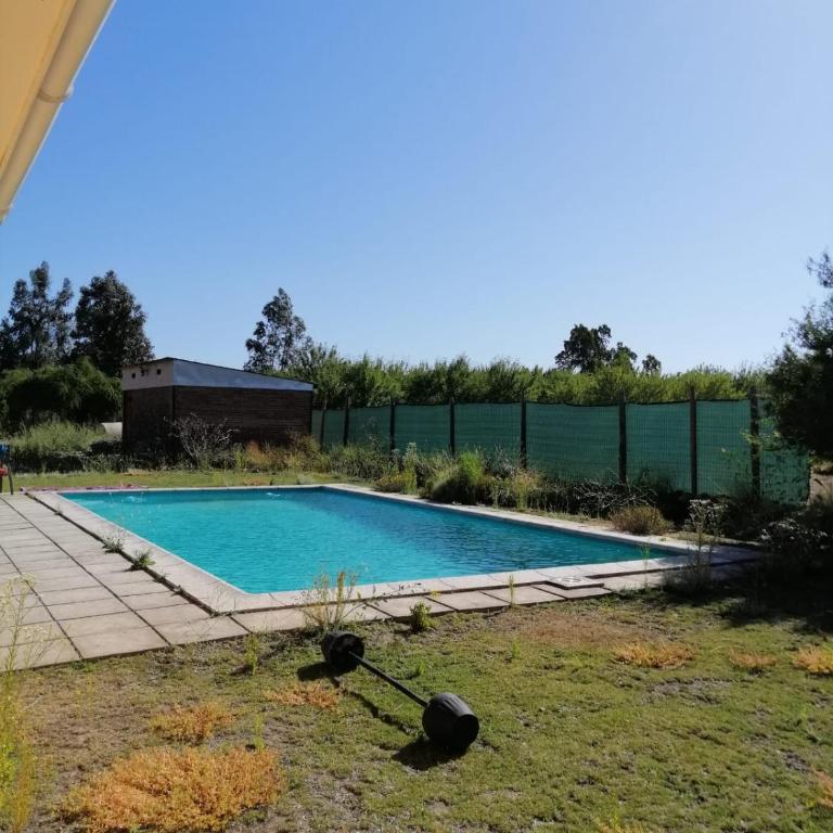 Bella Curacaví 1hr de Stgo 150mil al día 7pers piscina 4d 3b - Room #1584763601 - 15