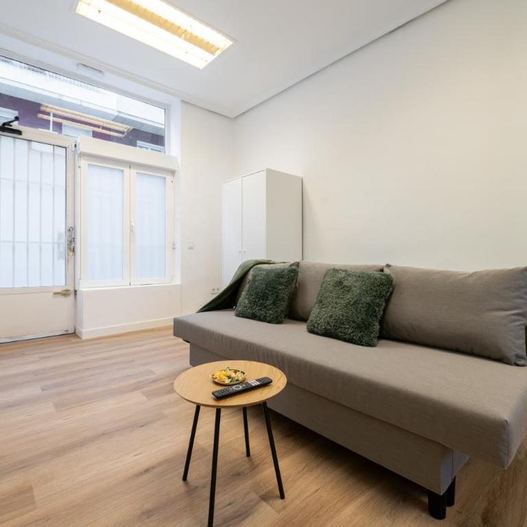 City Comfort - Two-Bedroom Apartment - 3