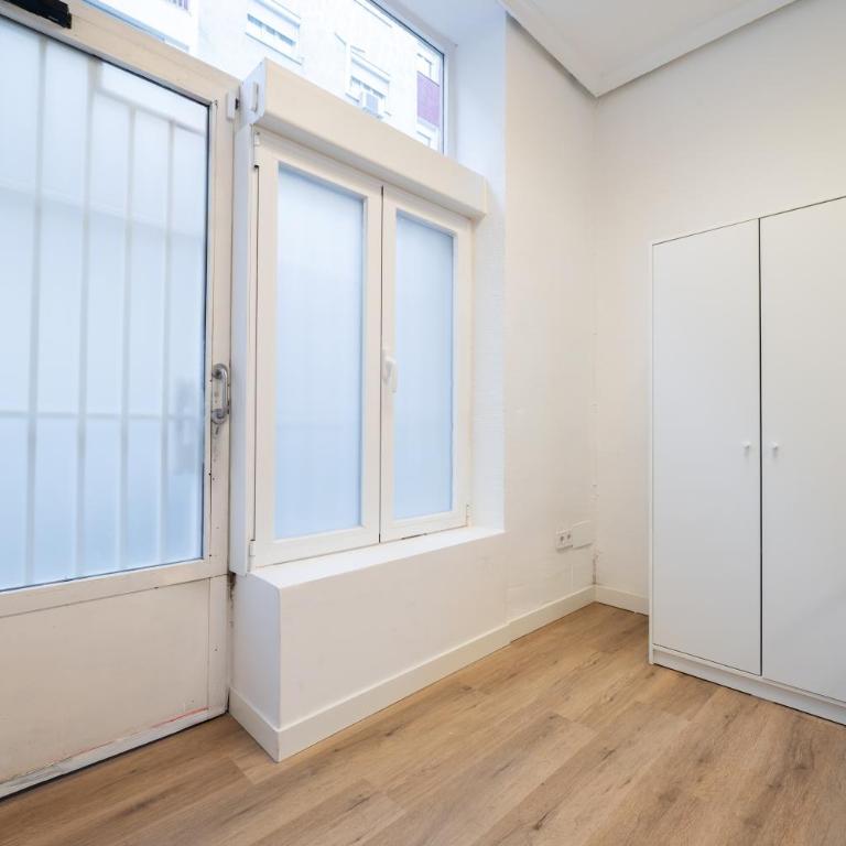 City Comfort - Two-Bedroom Apartment - 10