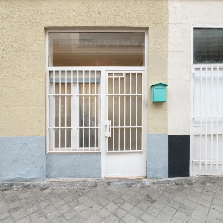 City Comfort - Two-Bedroom Apartment - 15
