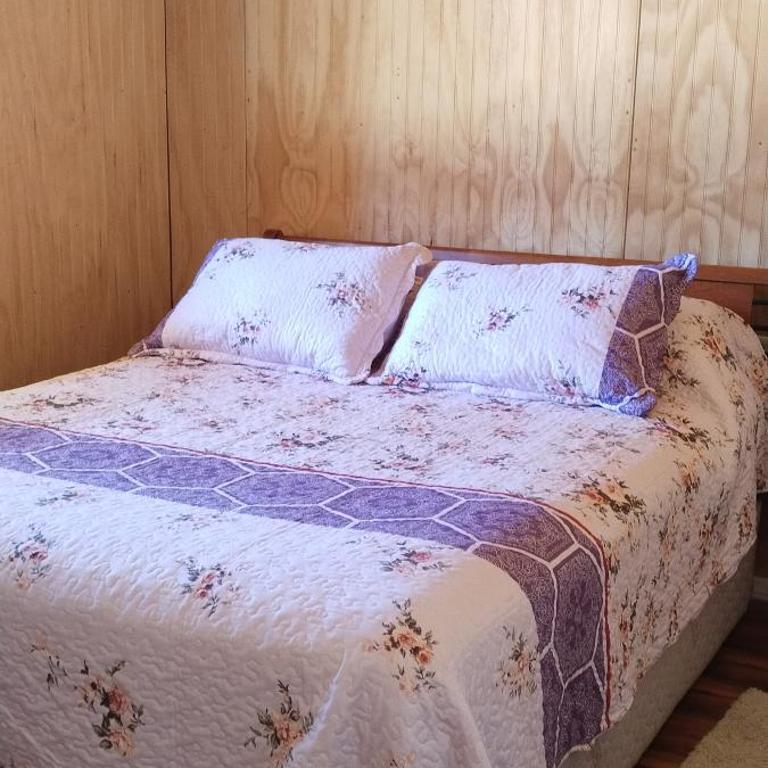 Cabaña con rio y camping - Family Room - 3