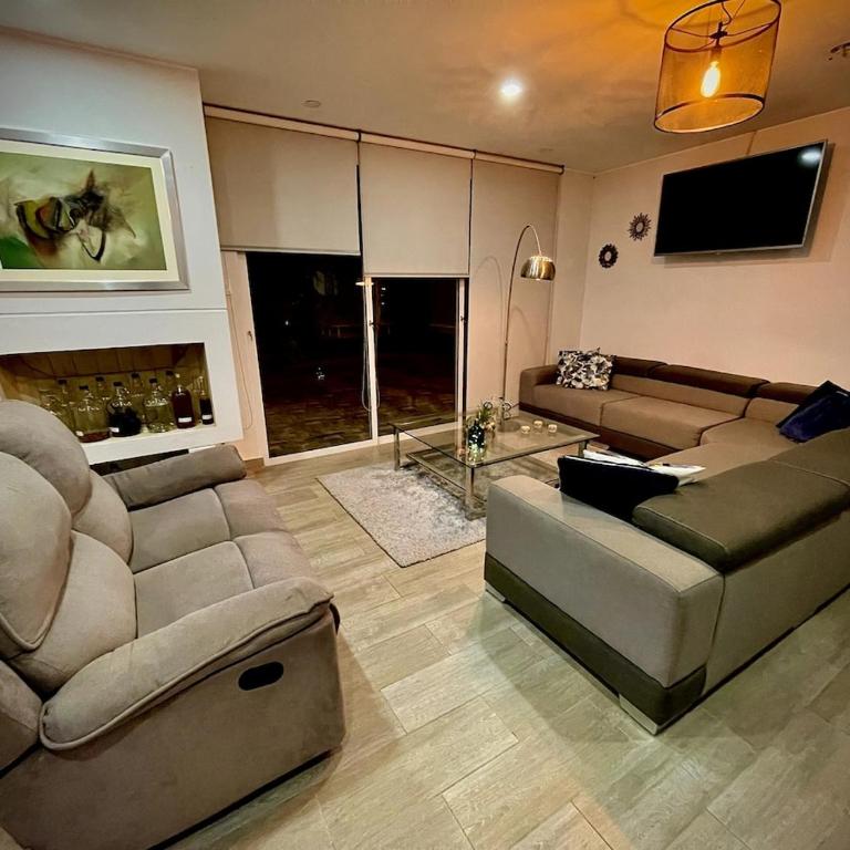 Casa de Campo Quives Majestuoso 5BR - Apartment - 6