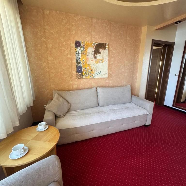 Meridian Hotel - Porodična Soba sa Terasom i Pogledom na More - 15