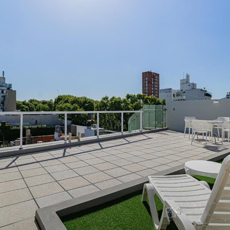 Penthouses con terraza y parrilla propios Pleno Soho Urbana Domus Cabrera - Apartamento de 1 Dormitorio con balcón y vistas a la ciudad - 1