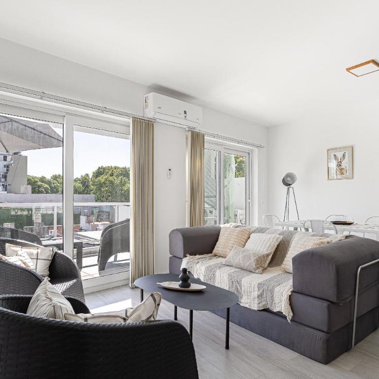 Penthouses con terraza y parrilla propios Pleno Soho Urbana Domus Cabrera - Apartamento de 1 Dormitorio con balcón y vistas a la ciudad - 3