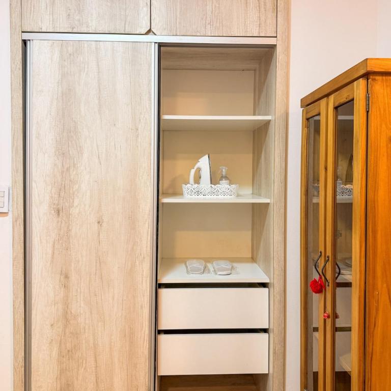 Monoambiente moderno en Güemes a pasos del Aldrey - Room #1584792301 - 10