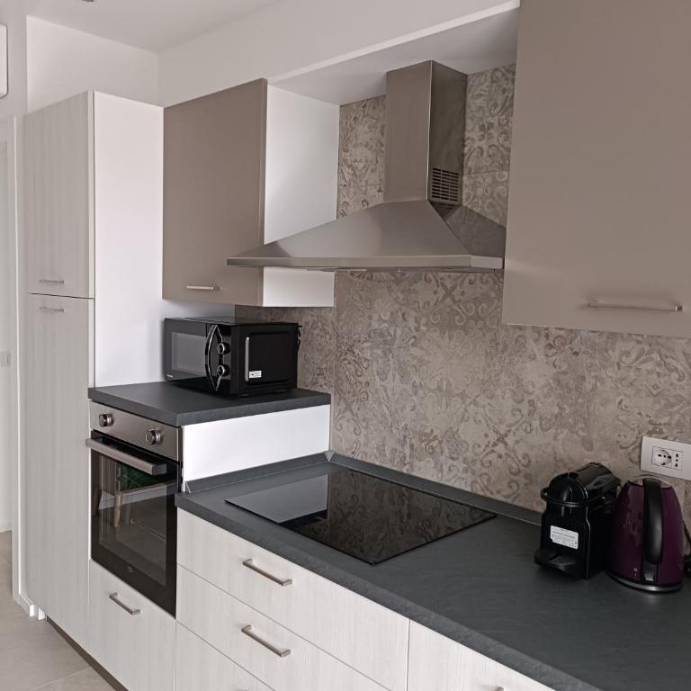 Verdemare - Appartamento con 2 Camere da Letto, Balcone e Terrazza - 11