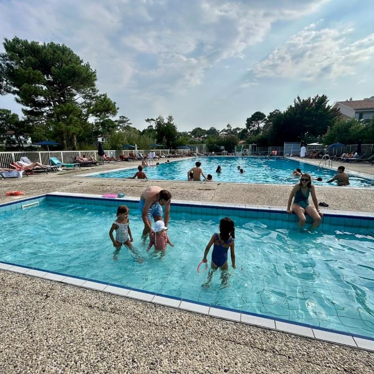 Chiberta Studio 3 étoiles climatisé piscine plage & golf - Apartment mit 1 Schlafzimmer - 55