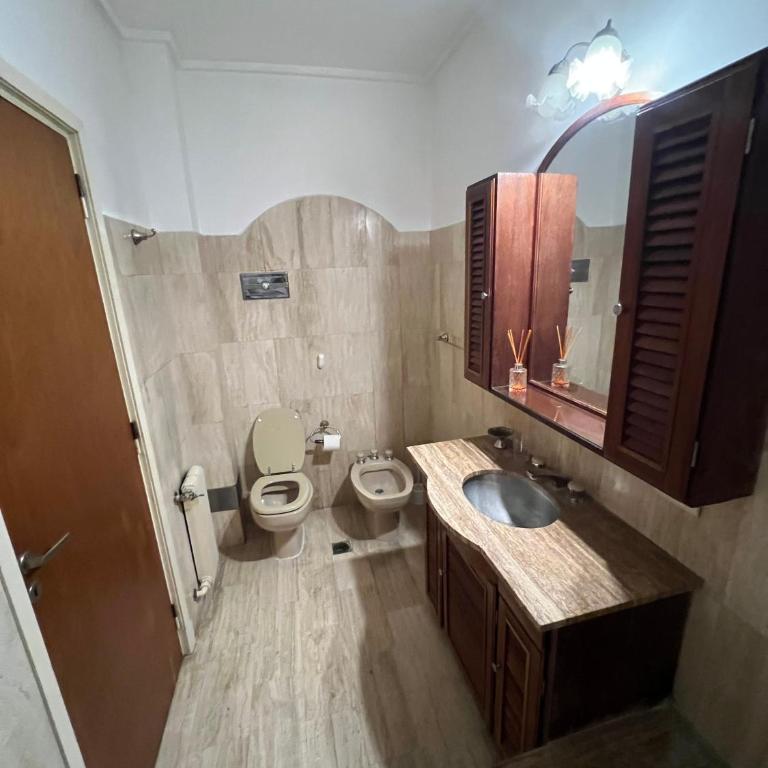 Check and Home - Casa Belgrano - 6 Huéspedes Amplio en Zona La Perla - Casa con 1 dormitorio - 8