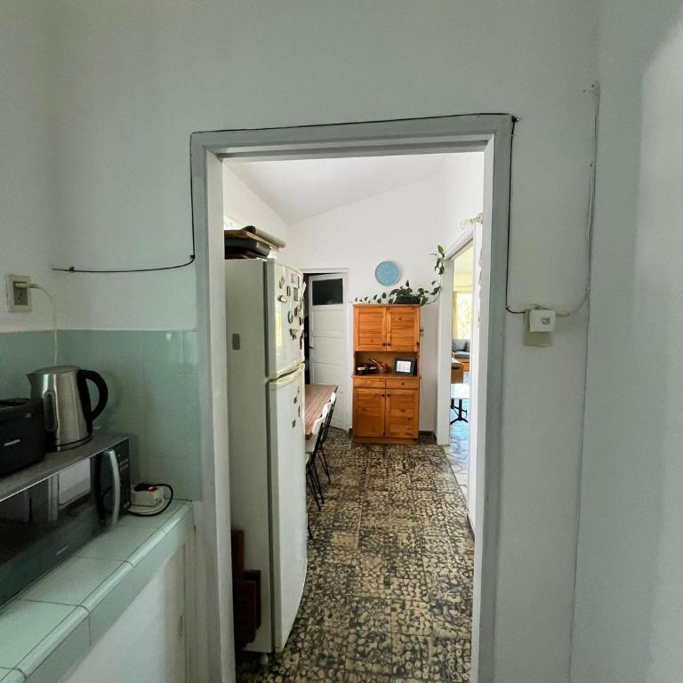 Hermosa casa a dos cuadras de la playa - Two-Bedroom House - 9