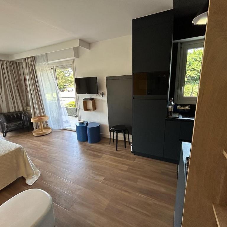 Chiberta Studio 3 étoiles climatisé piscine plage & golf - Apartment mit 1 Schlafzimmer - 31