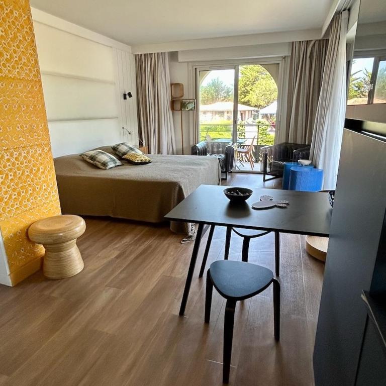 Chiberta Studio 3 étoiles climatisé piscine plage & golf - Apartment mit 1 Schlafzimmer - 47