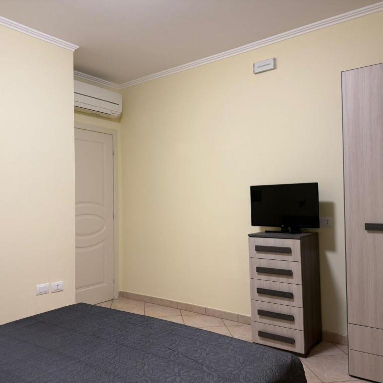 Residenza De Luca B&B - Deluxe Double Room with Balcony - 2