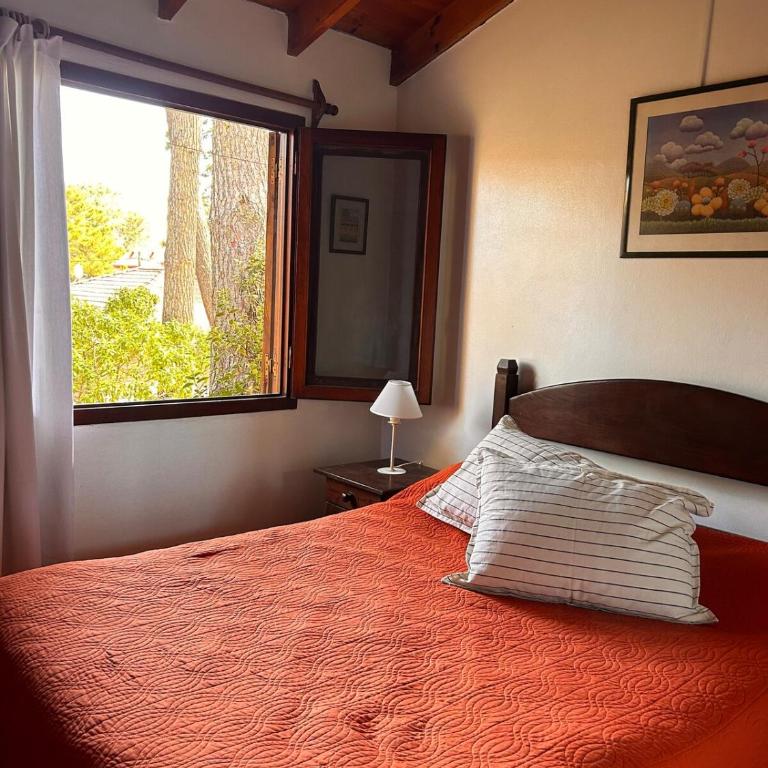 Duplex in the woods with private garden - Room #1584829501 - 16