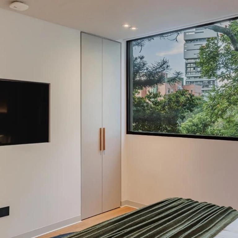Lujoso apartamento en la zona más exclusiva de Medellín a 3 minutos de Provenza, muy amplio com jacuzzi - Room #1584835601 - 19