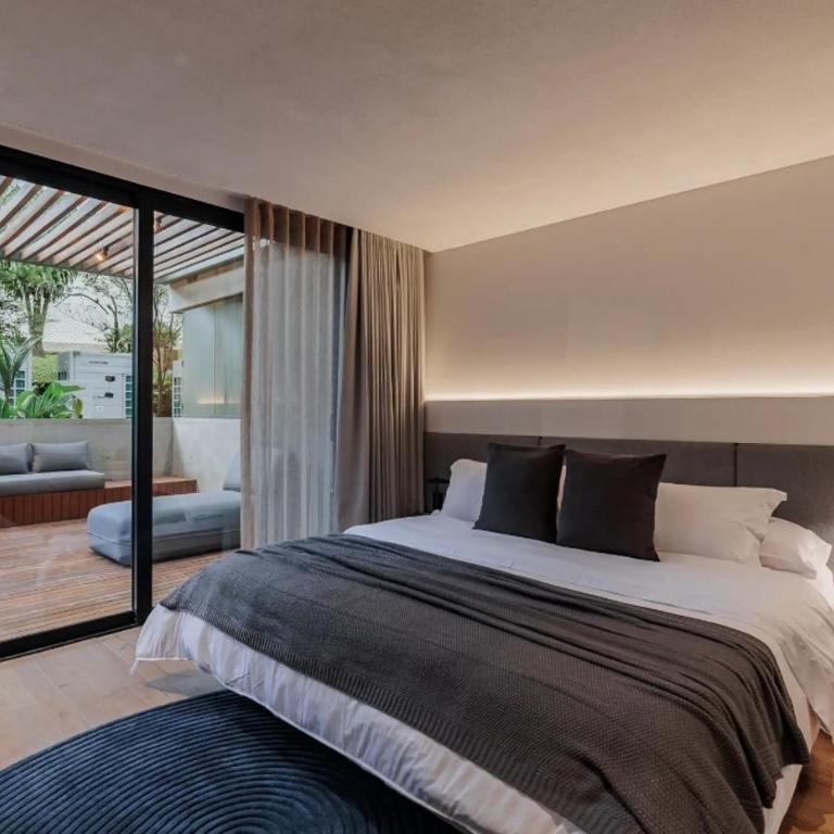 Lujoso apartamento en la zona más exclusiva de Medellín a 3 minutos de Provenza, muy amplio com jacuzzi - Room #1584835601 - 36