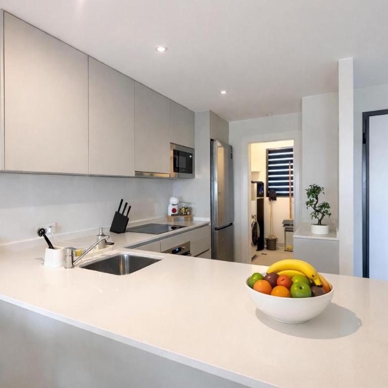Stunning Apartment In Torrevieja - Apartamento de 2 dormitorios - 4