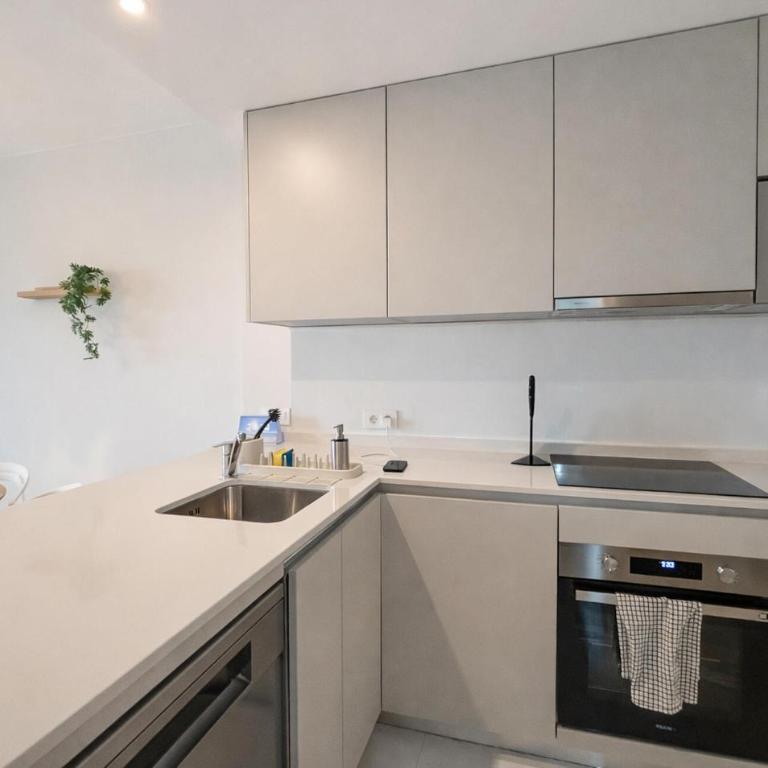 Stunning Apartment In Torrevieja - Apartamento de 2 dormitorios - 8
