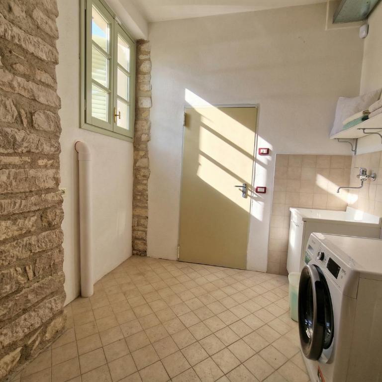 Limonaia dei Dogi Entire 7BR Villa with Private Pool & Lake Garda View - Villa avec Piscine Privée - 36