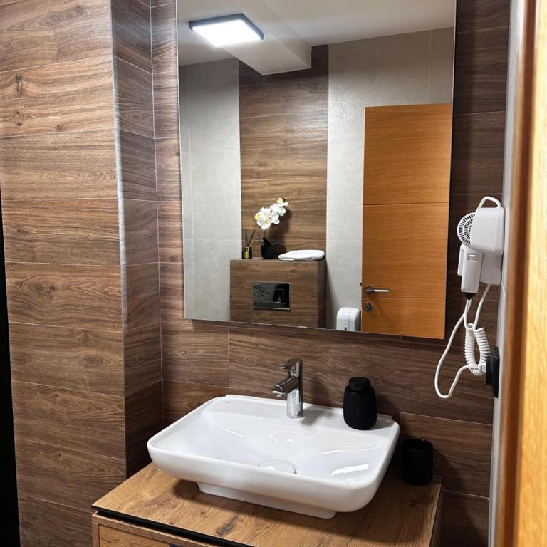 TriA 2 - One-Bedroom Apartment - 10