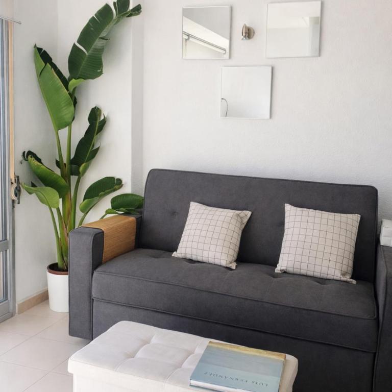 12th Floor Sea View Studio -Central Alicante - Studio Apartment with Sea View - 11