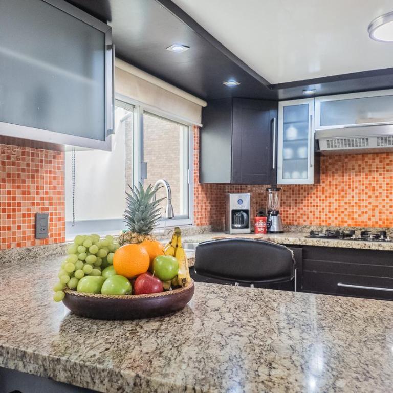 Departamento cerca de Expo GDL - Four-Bedroom Apartment - 8