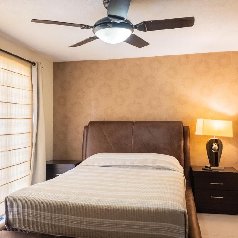 Departamento cerca de Expo GDL - Four-Bedroom Apartment - 61