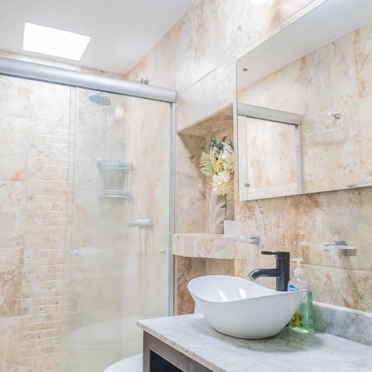 Departamento cerca de Expo GDL - Four-Bedroom Apartment - 44