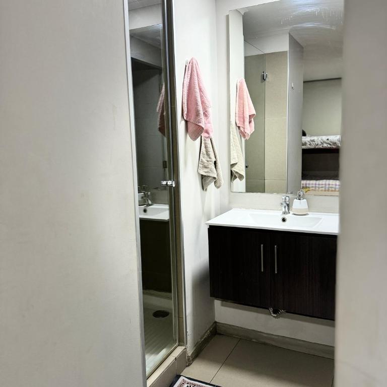La mejor ubicación - One-Bedroom Apartment - 3