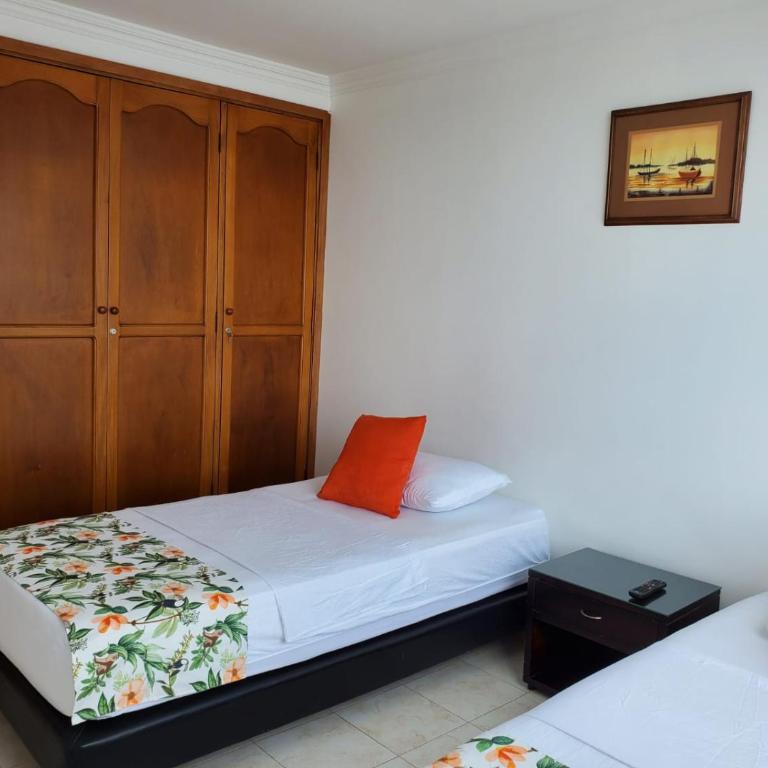 Apartamento con VISTA AL MAR, A una cuadra de la PLAYA. Piso 16 - Two-Bedroom Apartment - 7