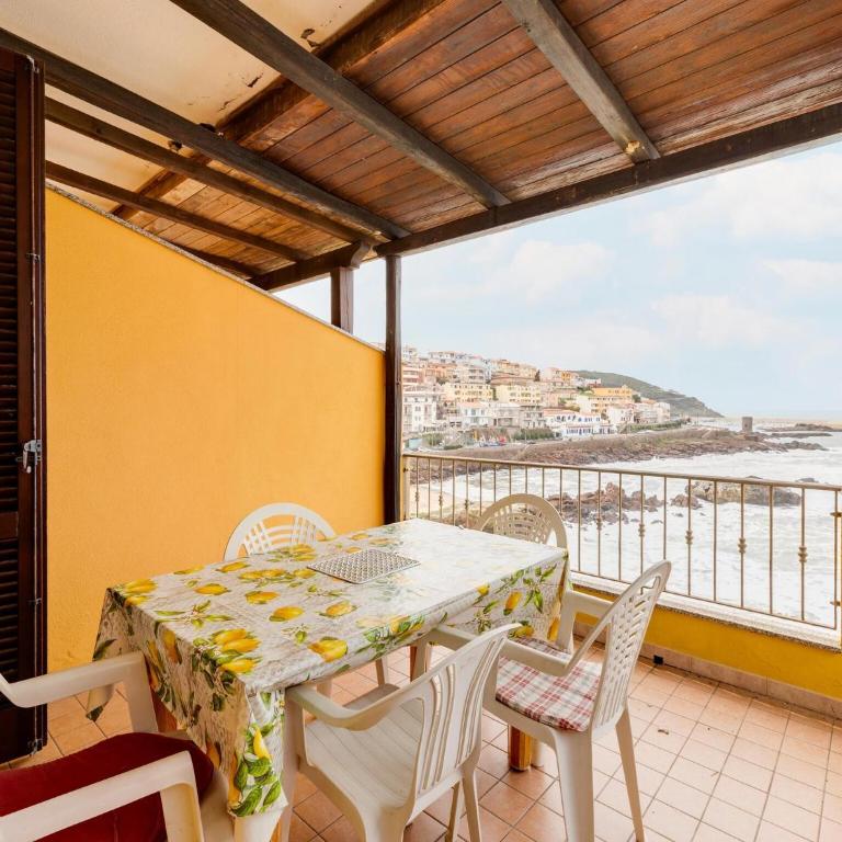 With beachfront terrace and air conditioning - Appartamento con 2 Camere da Letto - 1