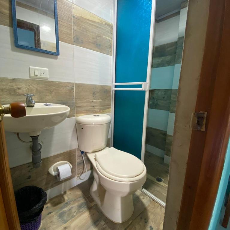 Hotel Y Transporte LadyMar - Habitación Doble Deluxe - 2 camas dobles - 7
