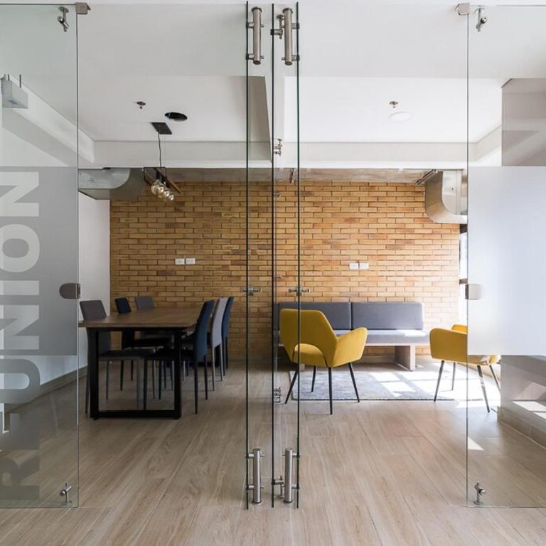 Apartamento con vista y ubicación - Apartamento de 1 dormitorio con balcón y vistas a la montaña - 10