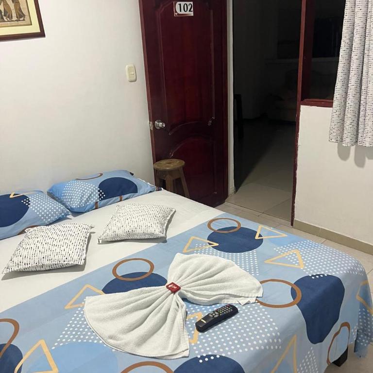 Hotel Luis Ángel - Habitación Doble con baño privado - 2
