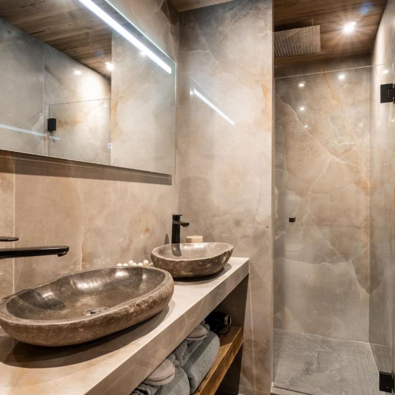 Chalet Luxueux aux Gets avec Jacuzzi et Sauna, Animaux Bienvenus - FR-1-671-331 - Chalet - 31