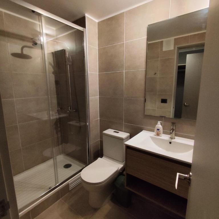 Modern Apartment - 2 Bedroom & 2 Bathrooms & Parking - Two-Bedroom Apartment - 6