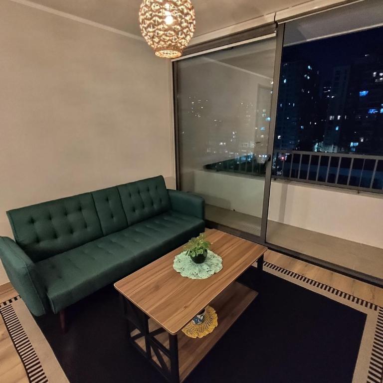 Modern Apartment - 2 Bedroom & 2 Bathrooms & Parking - Two-Bedroom Apartment - 7