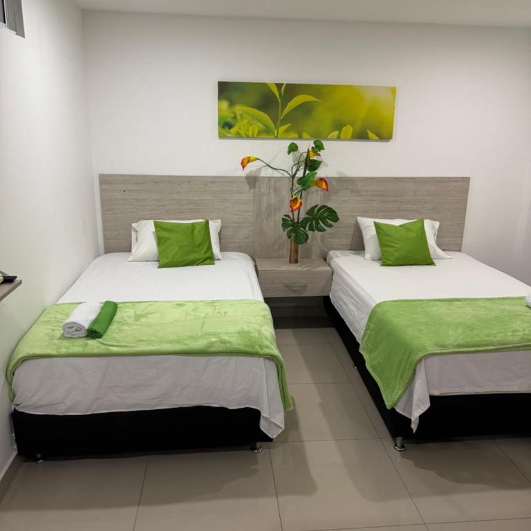 Green Apartasuites - Room #1584925301 - 6