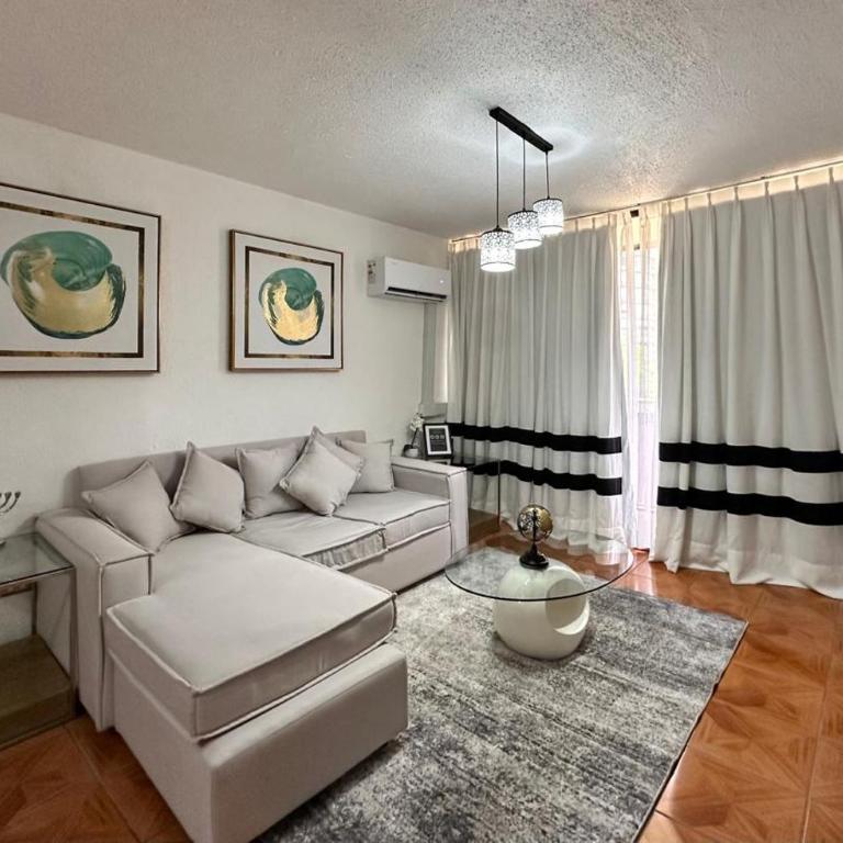 Apartaments Mukarram - Two-Bedroom Apartment - 17