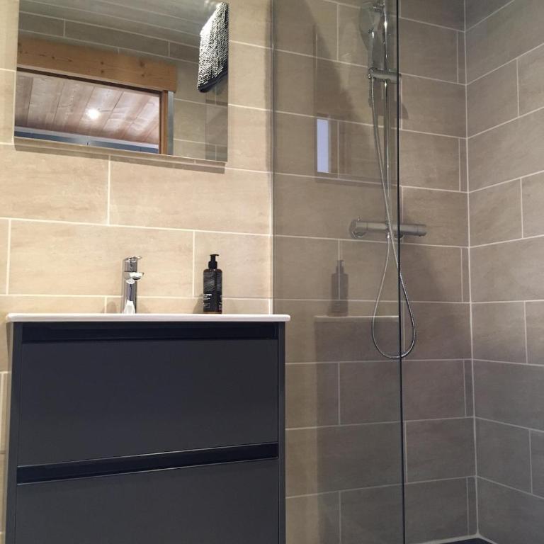 Tignes le Lac Studio 2 people Southeast - One-Bedroom Apartment - 2