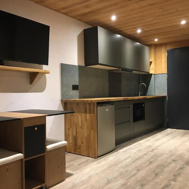 Tignes le Lac Studio 2 people Southeast - One-Bedroom Apartment - 6