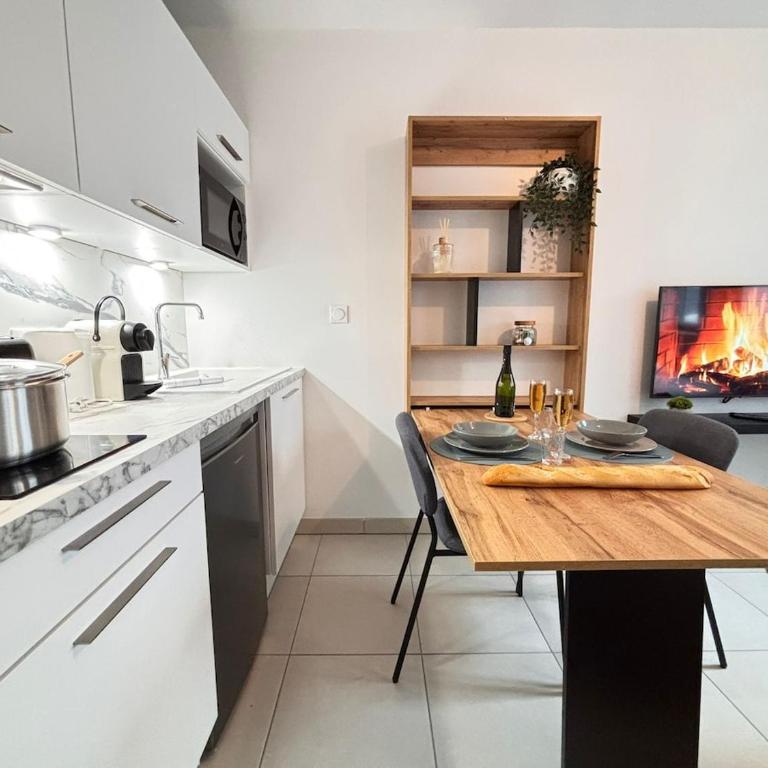 Le Rainssant studio cocooning en RDC au centre - Apartamento de 1 dormitorio - 2