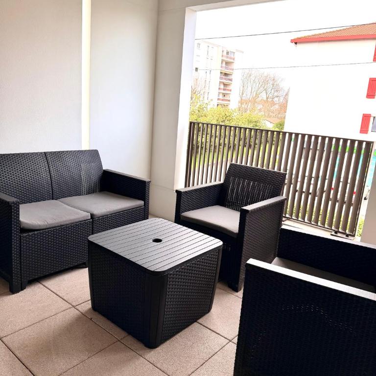 T2 cosy, spacieux et calme entre océan et montagne - Appartement 1 Chambre - 3