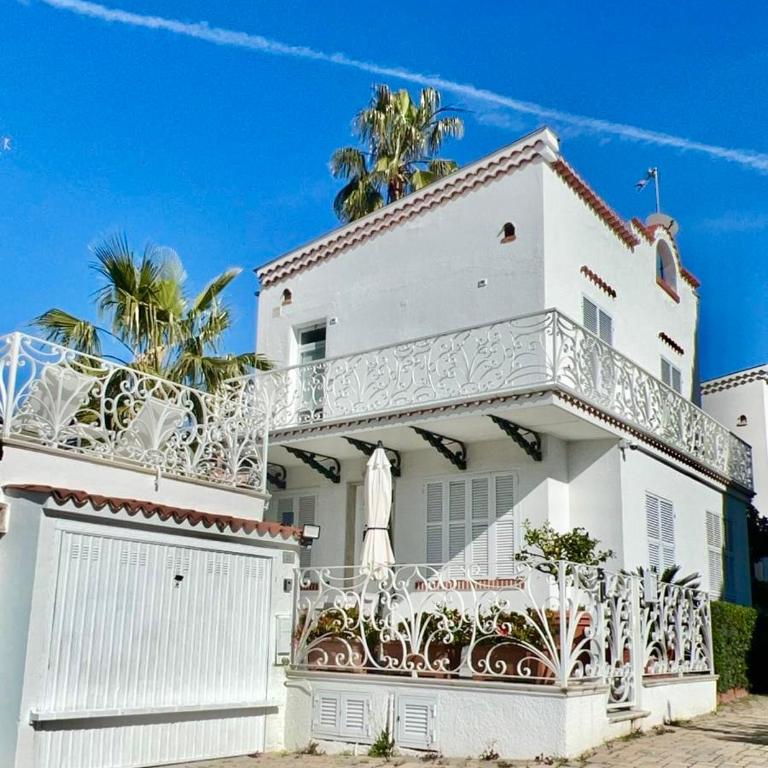 Villa Solaris - Villa - 1